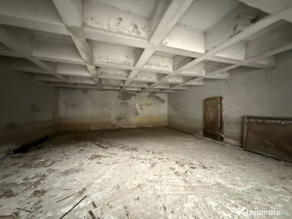 Proprietate Deosebita 707MP in Padurea Noroieni