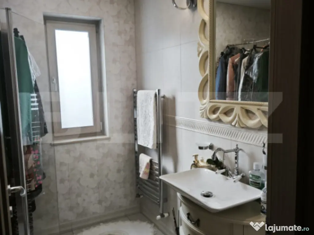 Apartament de lux 92 mp mobilat si utilat zona RAMADA Pitest