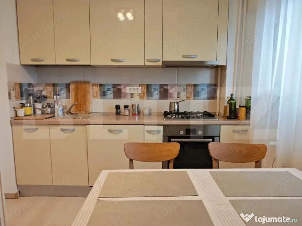 Apartament 3 camere, 87 mp, 3 Balcoane, 2 Bain - Langa Parc