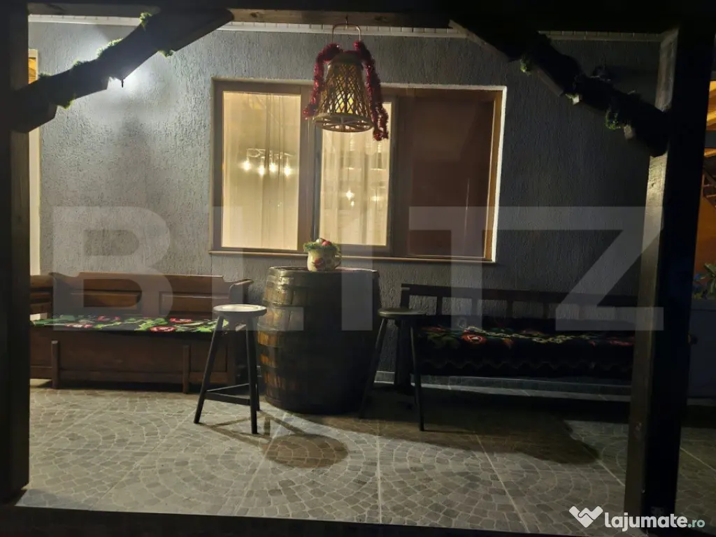 Proprietate pe malul Mureșului – Stâna de Mureș