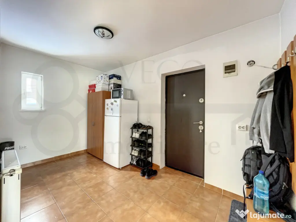 Apartament o cameră, 40 mp, balcon, aproape de Iulius Mall 