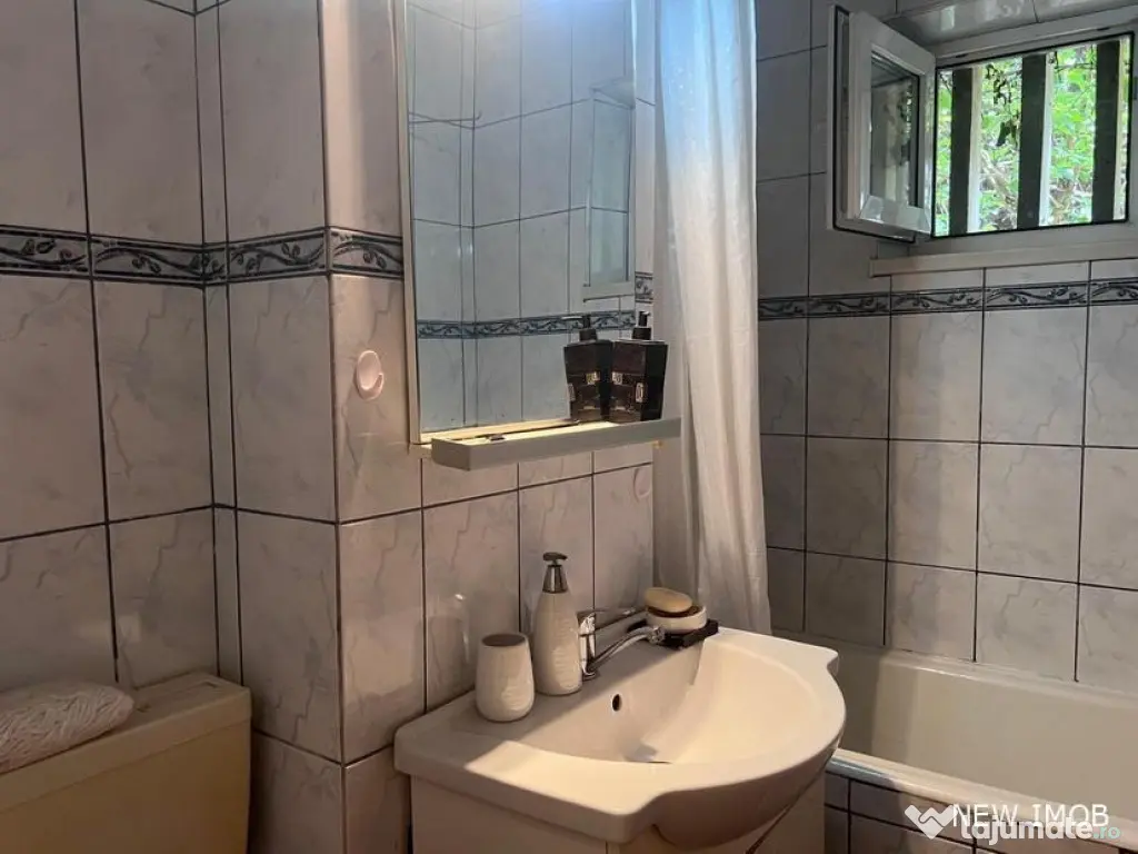 Apartament 2 camere in Deva, zona Gojdu- Scoala Generala nr.4 