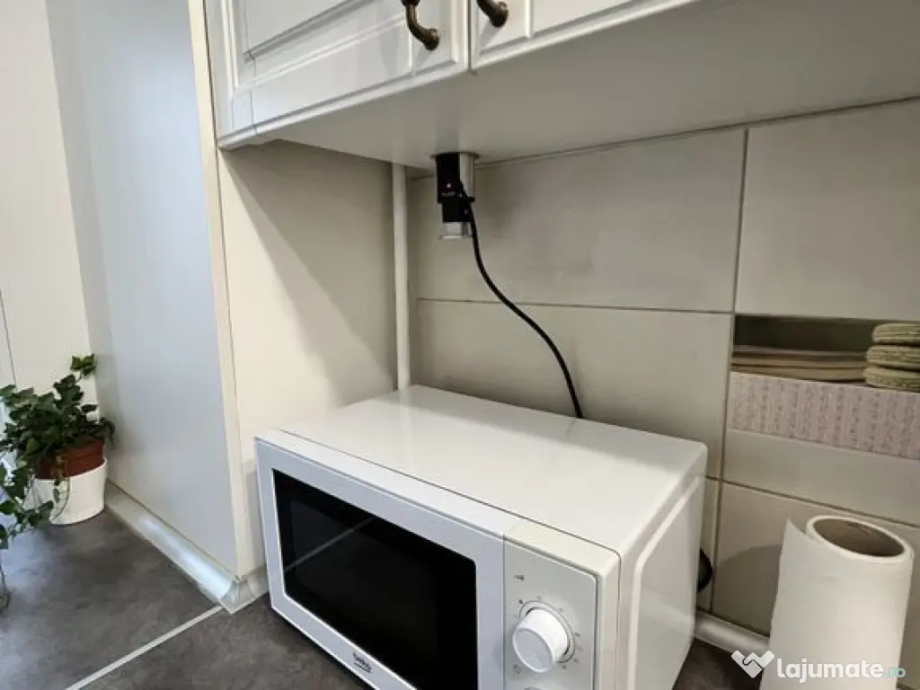 Studio bine compartimentat, parcare, complet mobilat, ren... 