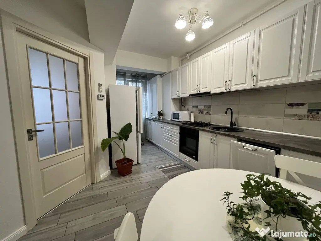 Studio bine compartimentat, parcare, complet mobilat, ren... 