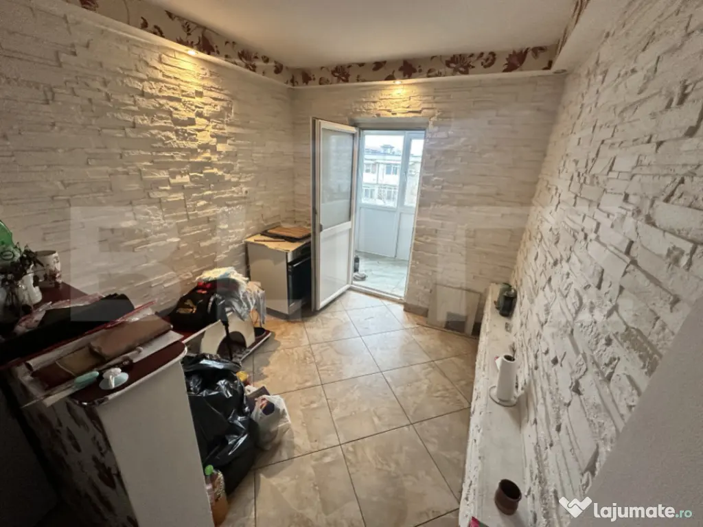 Apartament 2 camere, 52 mp, zona Rovine - Penny 