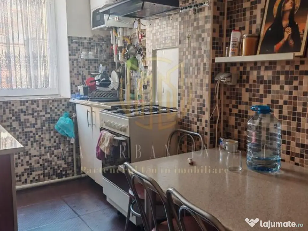 Apartament in vila Stefan cel Mare la 300 m metrou curte ... 