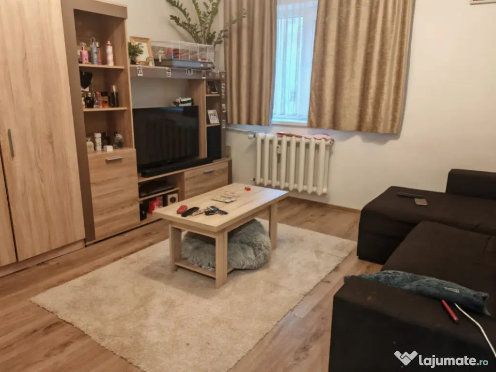 Garsonieră modernă, renovată complet, etaj 3 – zona Ine 