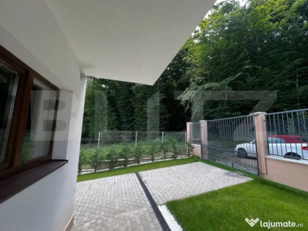 Casa cu 4 camere, 120 mp utili, 250 mp de teren, la liziera