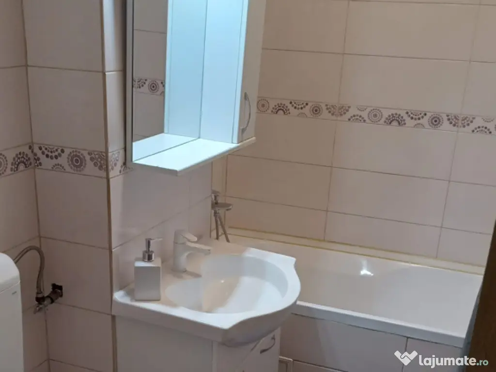 Apartament de inchiriat cu 2 camere 