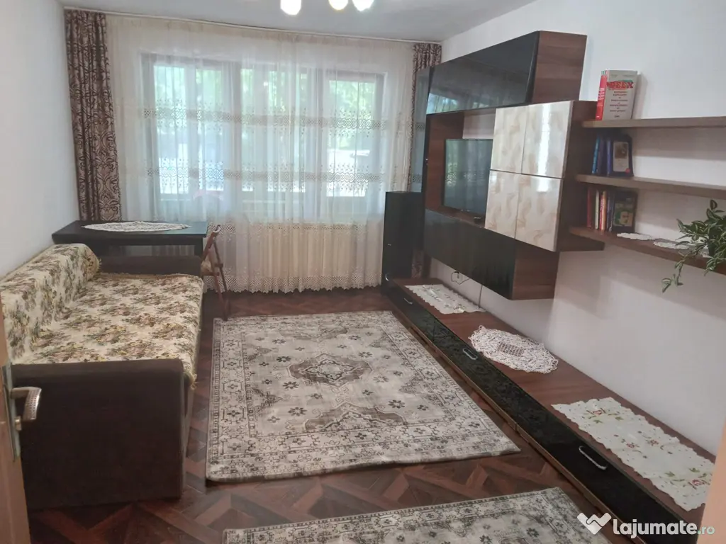 Apartament de inchiriat cu 2 camere 