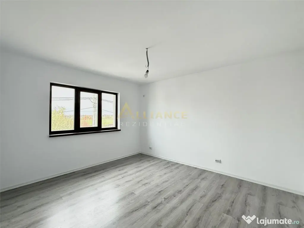 Vila individula | P 1E Pod | 4 camere | Teren 320mp 