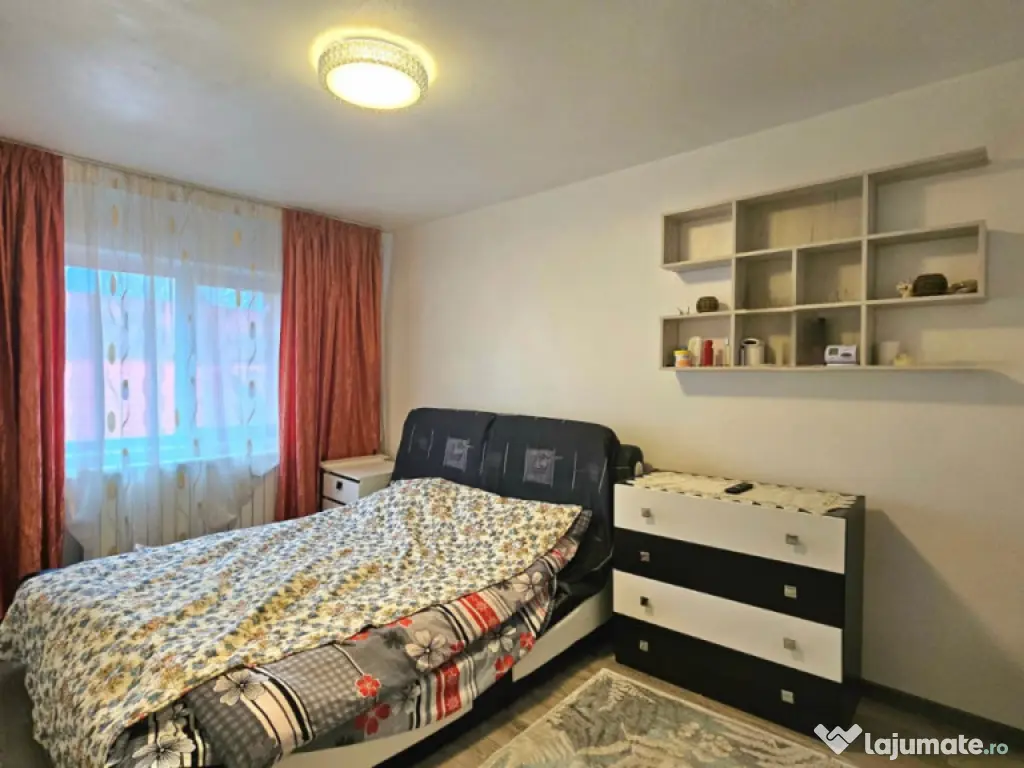 Apartament 3 Camere Decomandat 72 MP TOTAL 