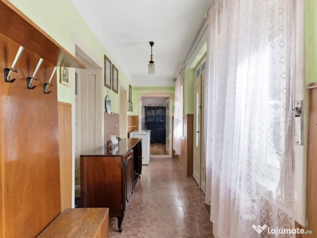 Casă solidă cu teren generos – zonă excelentă,Chiș...