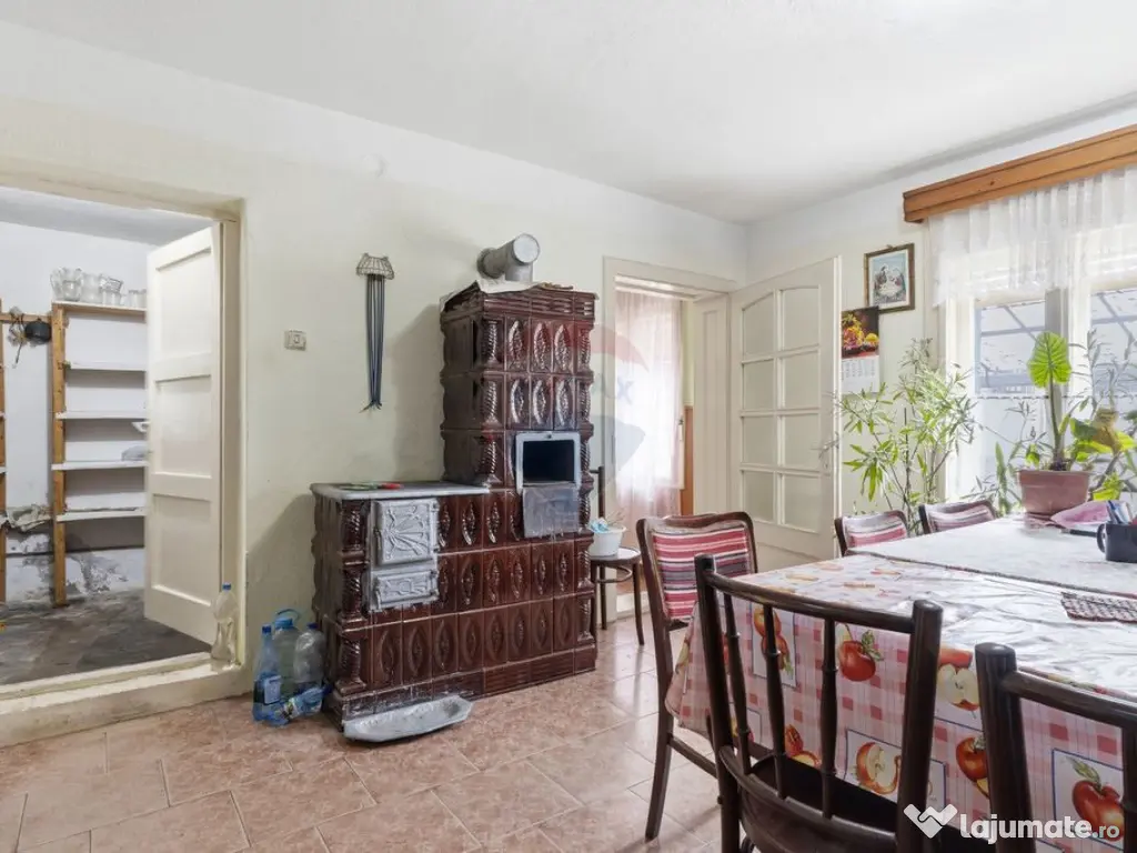 Casă solidă cu teren generos – zonă excelentă,Chiș...