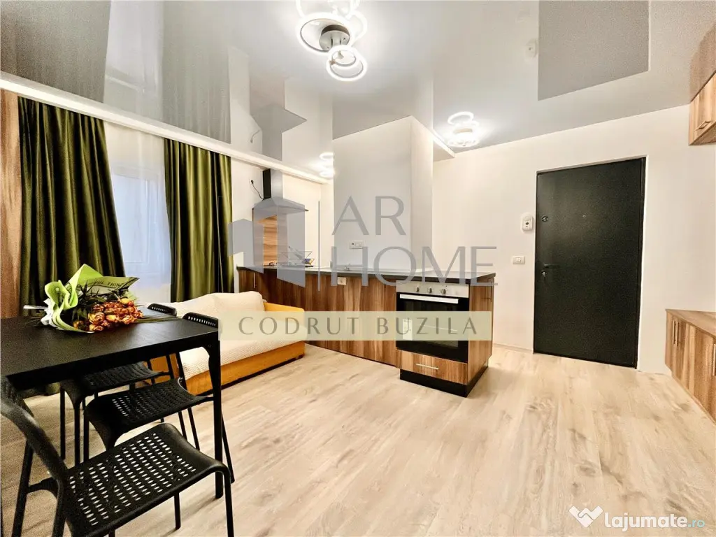 Apartament 3 camere, renovat, decomandat, Ploie#537;ti, Demo