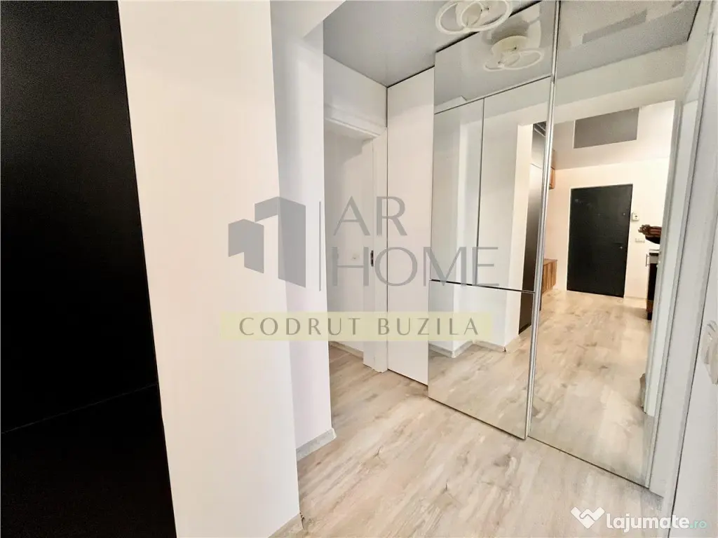 Apartament 3 camere, renovat, decomandat, Ploie#537;ti, Demo