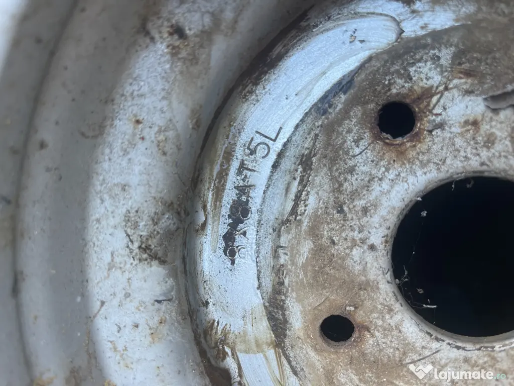 Jante si Cauciucuri ATV in stare buna 