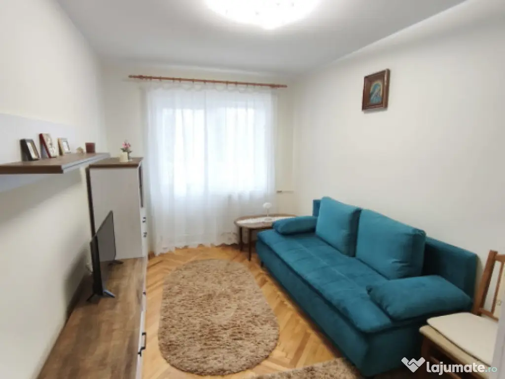 Apartament 3 camere+boxa, etaj intermediar, zona Hurmuzachi,