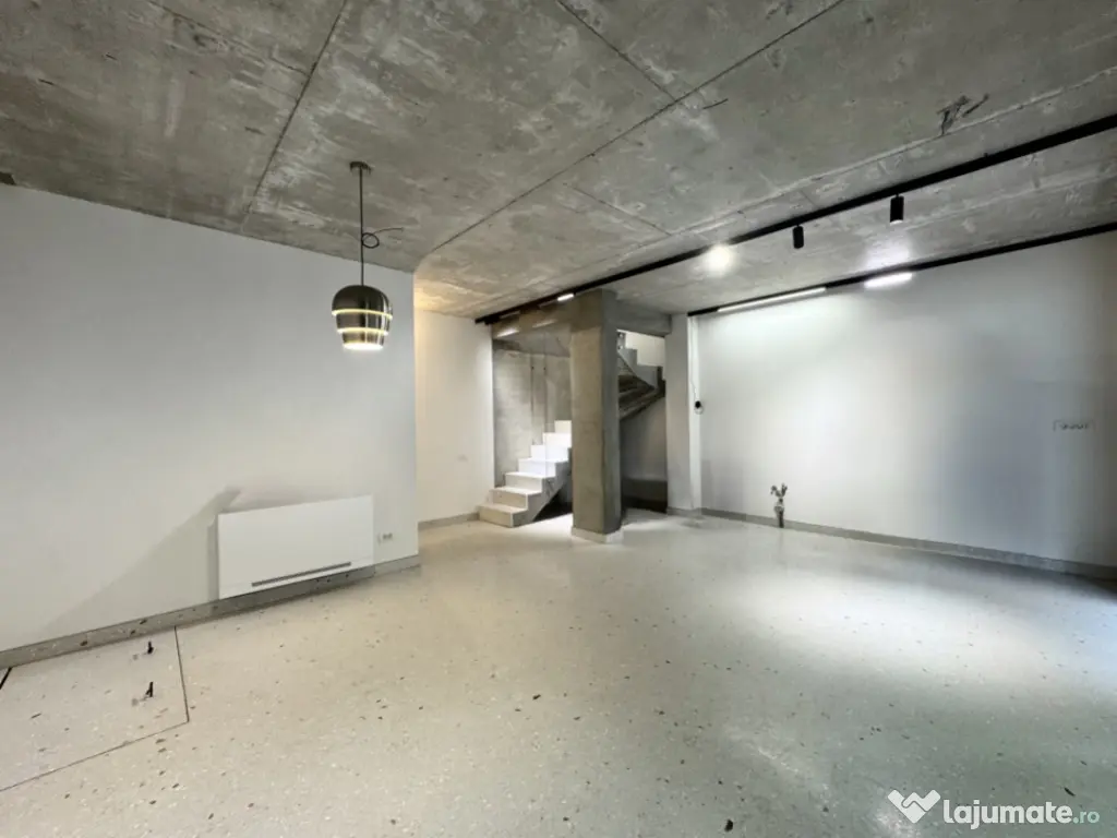 Duplex 4 camere | Lift privat | Curte 50mp | 2 Parcări Doro 