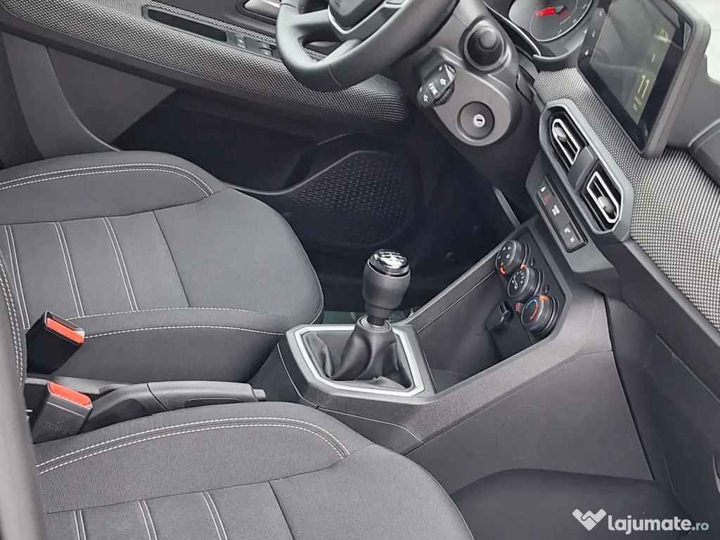 Vand Dacia Logan 3 2024 noua 20km 