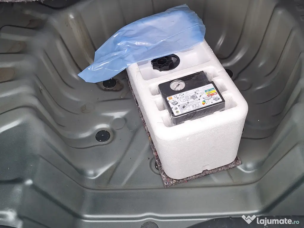 Vand Dacia Logan 3 2024 noua 20km 