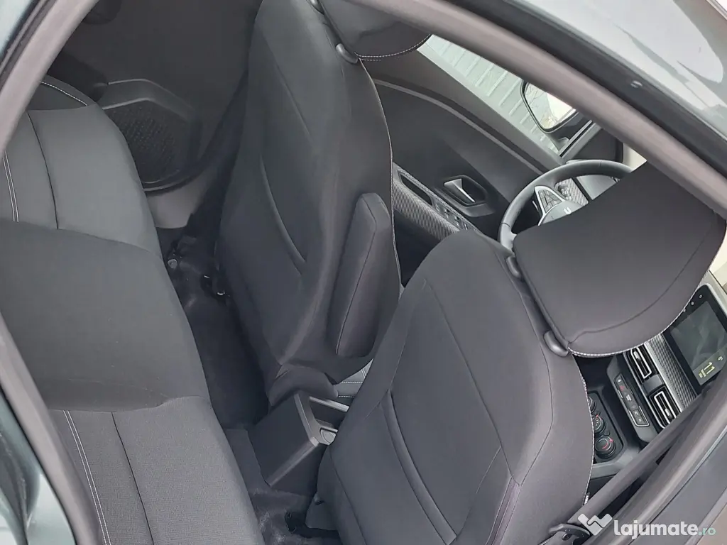 Vand Dacia Logan 3 2024 noua 20km 