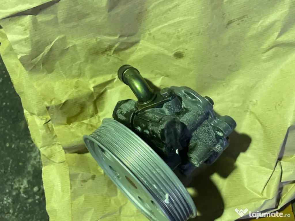 Pompă servodirecție audi a 4 b8 1.8 i2.0 i an 2009 