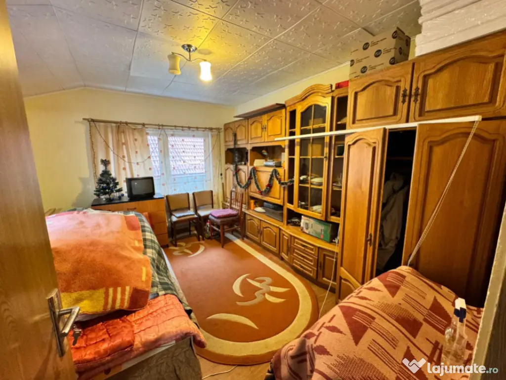 Casă individuală, 101 mp, zonă Centrală - Valea Roșie 