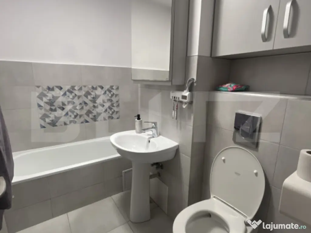 Apartament 4 Camere LAMA | Renovare Totală | Etaj 2 | Bloc 