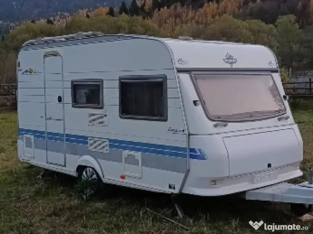 Vând o superbă Rulotă marca Hobby Excellent 400