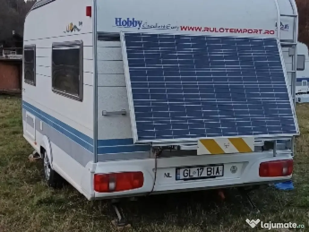 Vând o superbă Rulotă marca Hobby Excellent 400