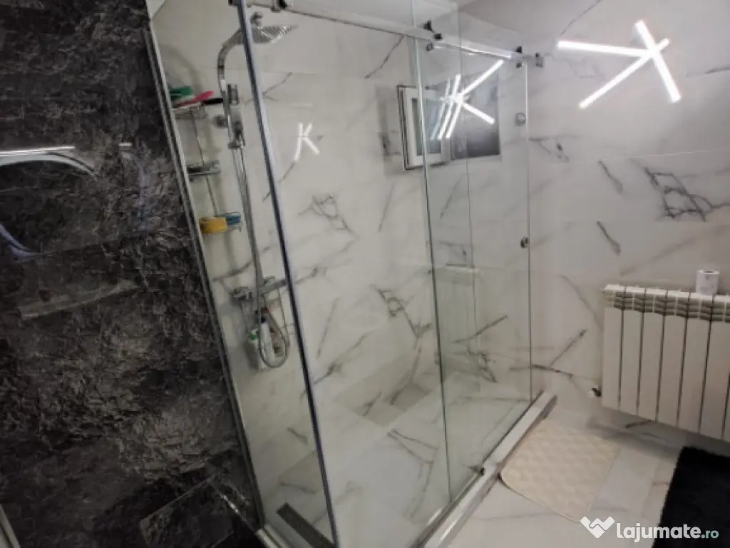 Apartament 3 camere, suprafata totala 81mp, zona Strada Gari