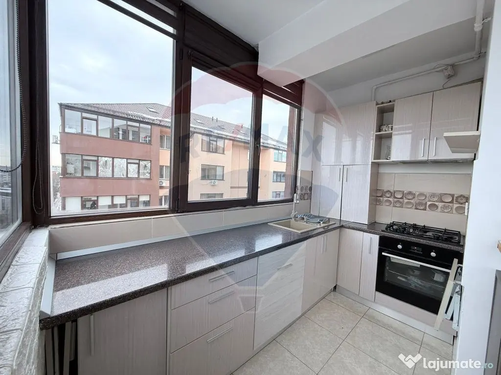 Apartament de vânzare | 3 camere, living 23 mp | Militar... 