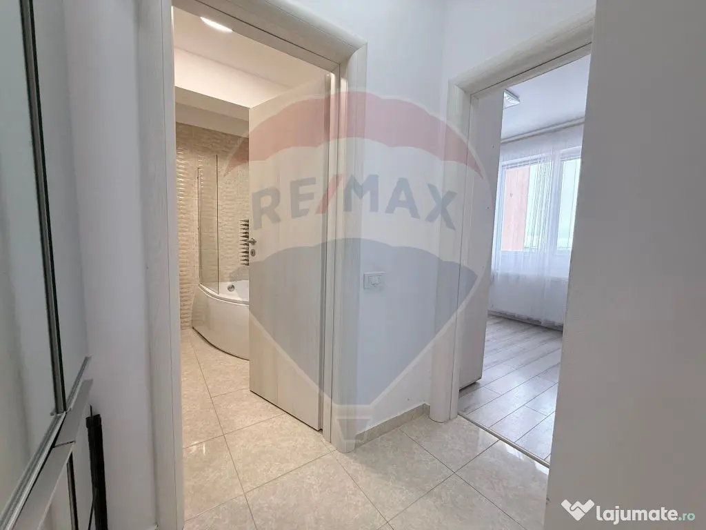 Apartament de vânzare | 3 camere, living 23 mp | Militar... 