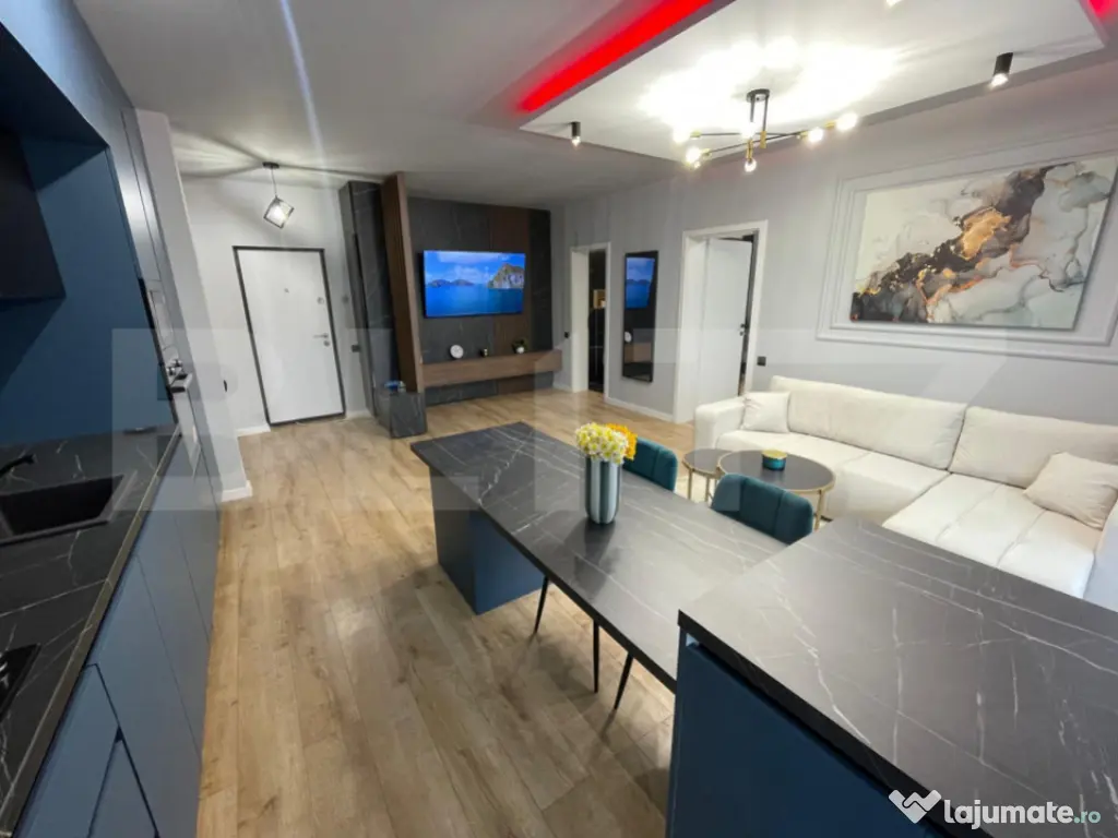 Apartament la cheie, 2 camere, totul nou, lift, garaj, zona 