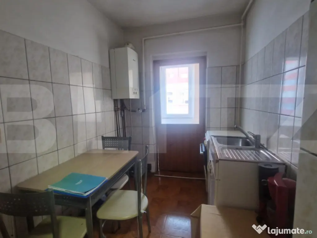 Apartament 3 camere zona Astra cu pivnita mobilat si utilat 