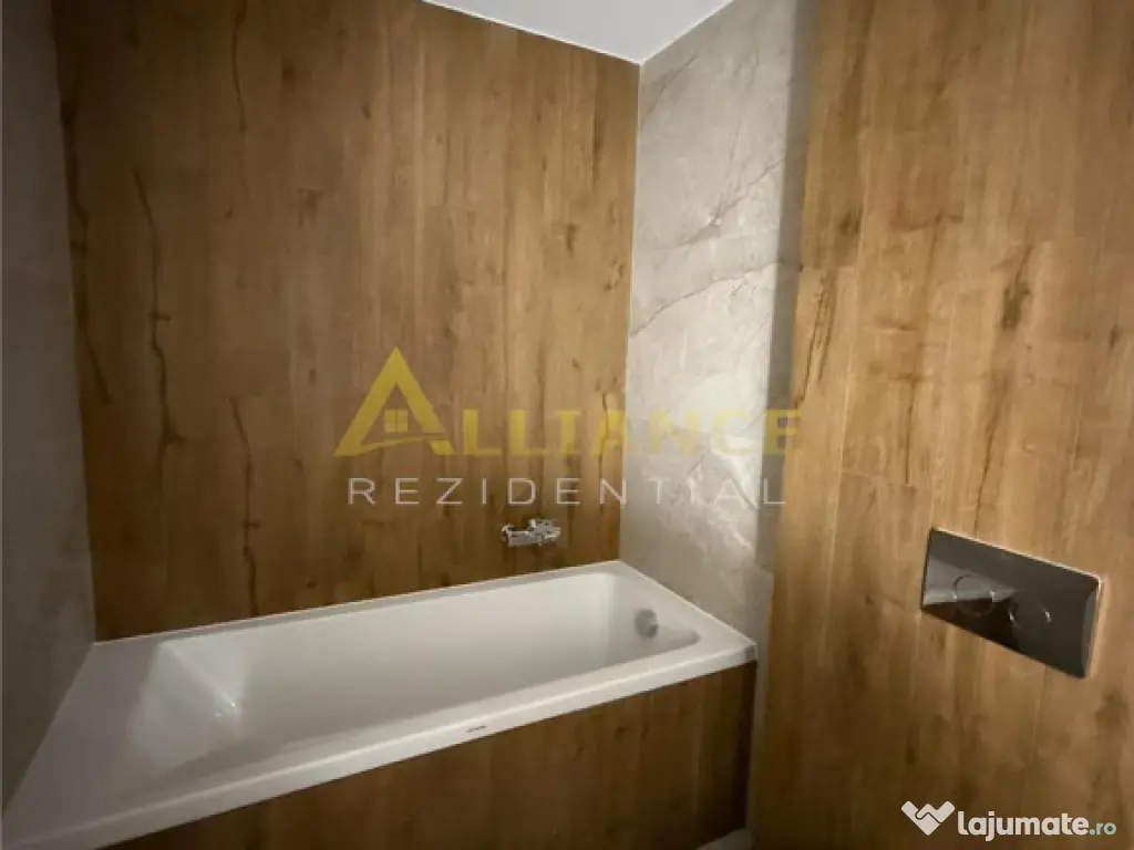 Apartament 3camere decomandat Grand Arena 