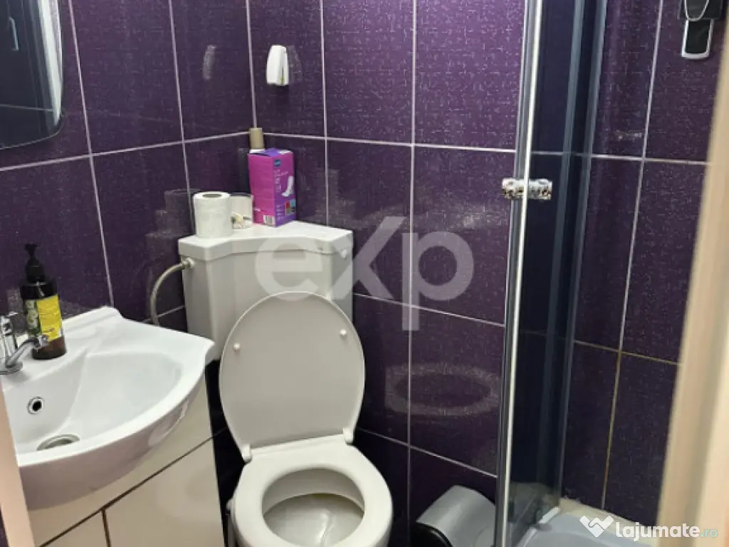 Teren 445 cu fundatie de casa mare + o Casuta locuibila mode 