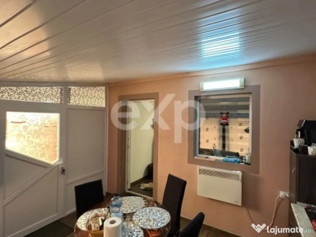 Teren 445 cu fundatie de casa mare + o Casuta locuibila mode 