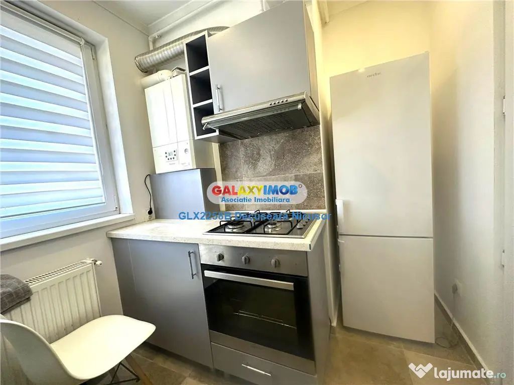 Garsoniera mobilata utilata Militari Residence, 300 Euro