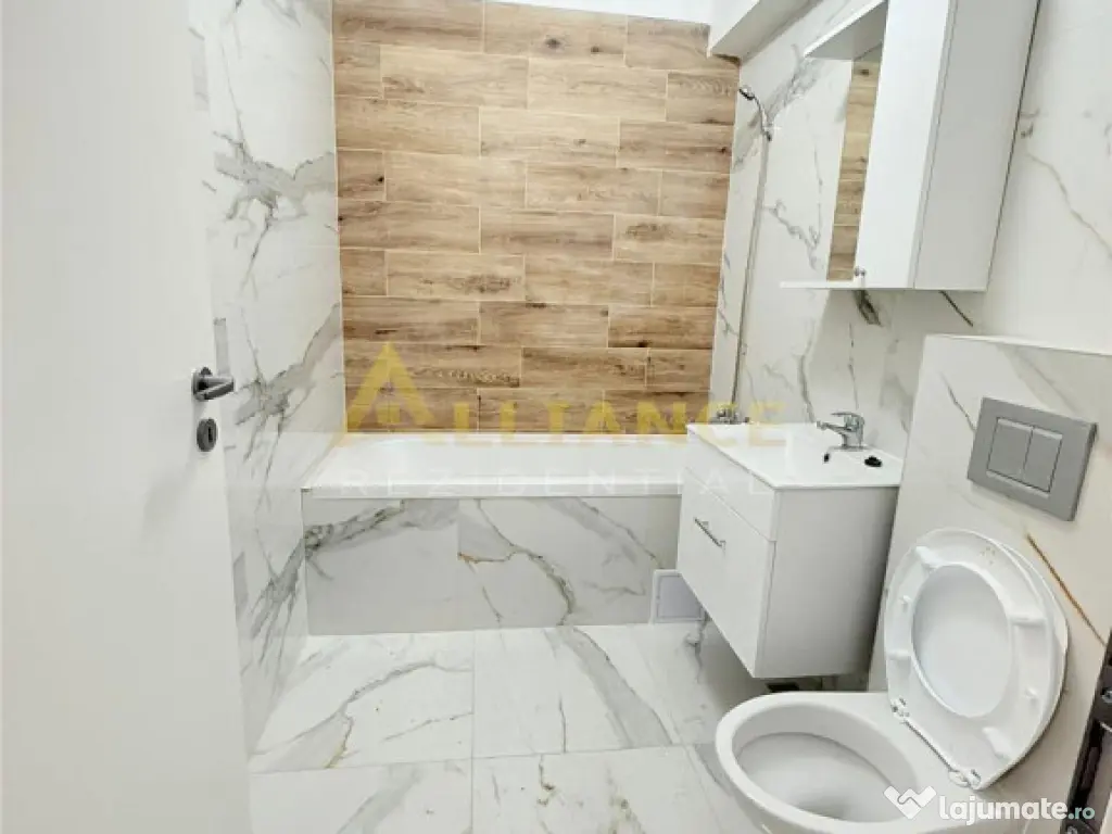 STUDIO PARCARE SUBTERANA MOBILAT UTILAT - 91.000€ 