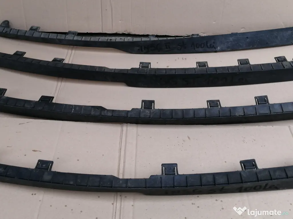 Extensii - spoiler sub bara Opel Insignia 