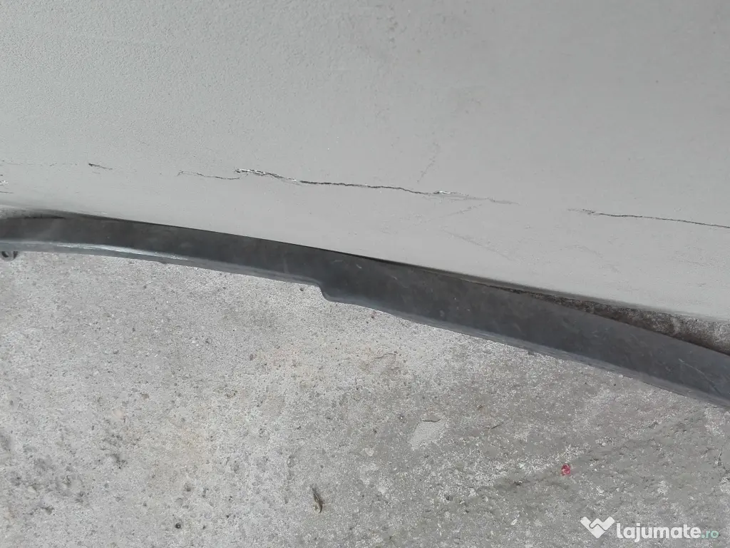 Extensii - spoiler sub bara Opel Insignia 