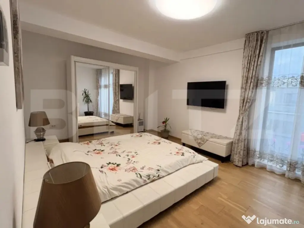 PENTHOUSE EXCLUSIVIST cu terasă 100 mp și vedere spre Tâm 