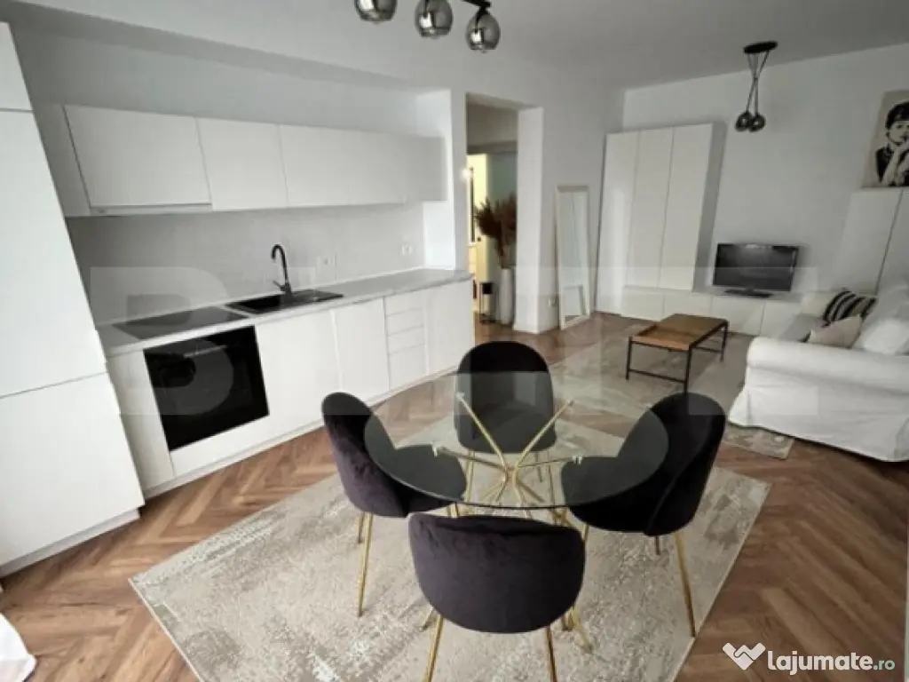 Apartament 2 camere, semidecomandat - Prima Oneștilor