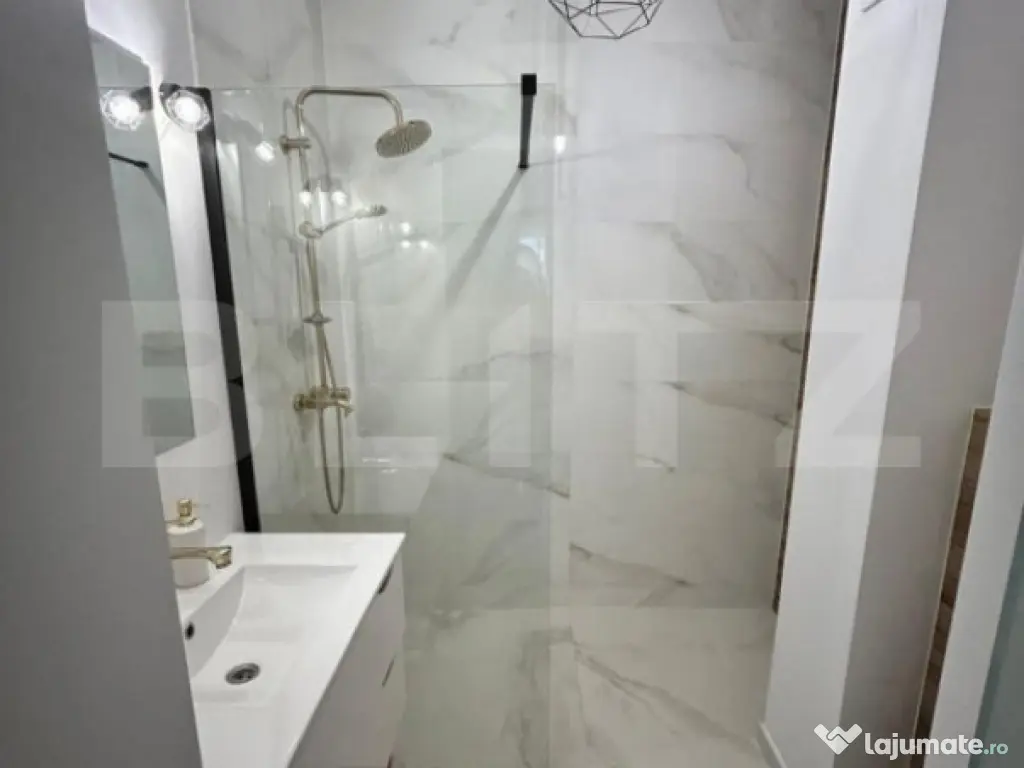 Apartament 2 camere, semidecomandat - Prima Oneștilor