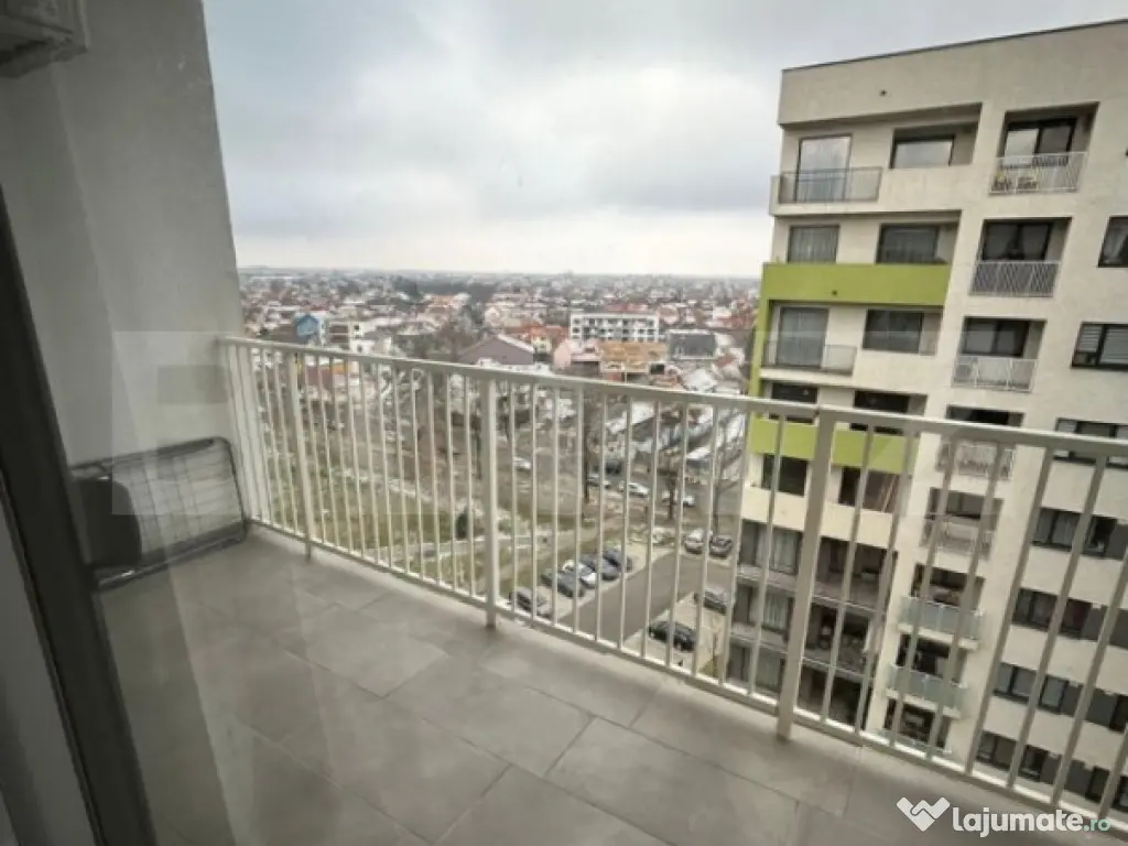 Apartament 2 camere, semidecomandat - Prima Oneștilor