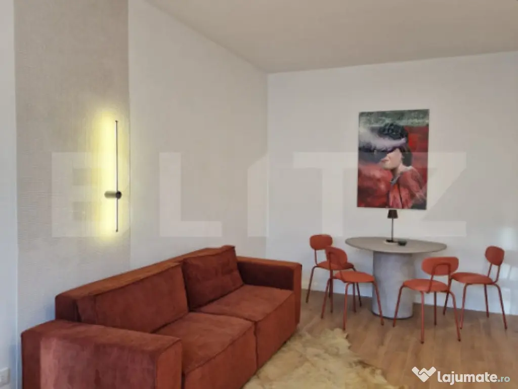 Apartament 2 camere, lux, garaj, zona Gruia 