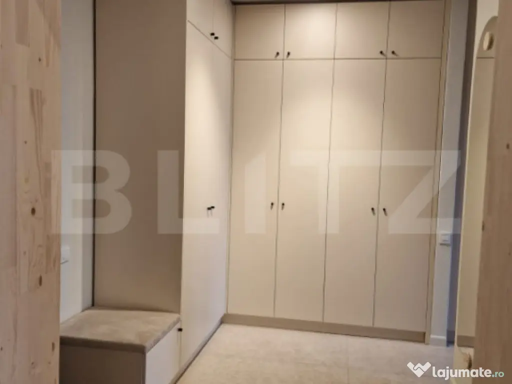 Apartament 2 camere, lux, garaj, zona Gruia 