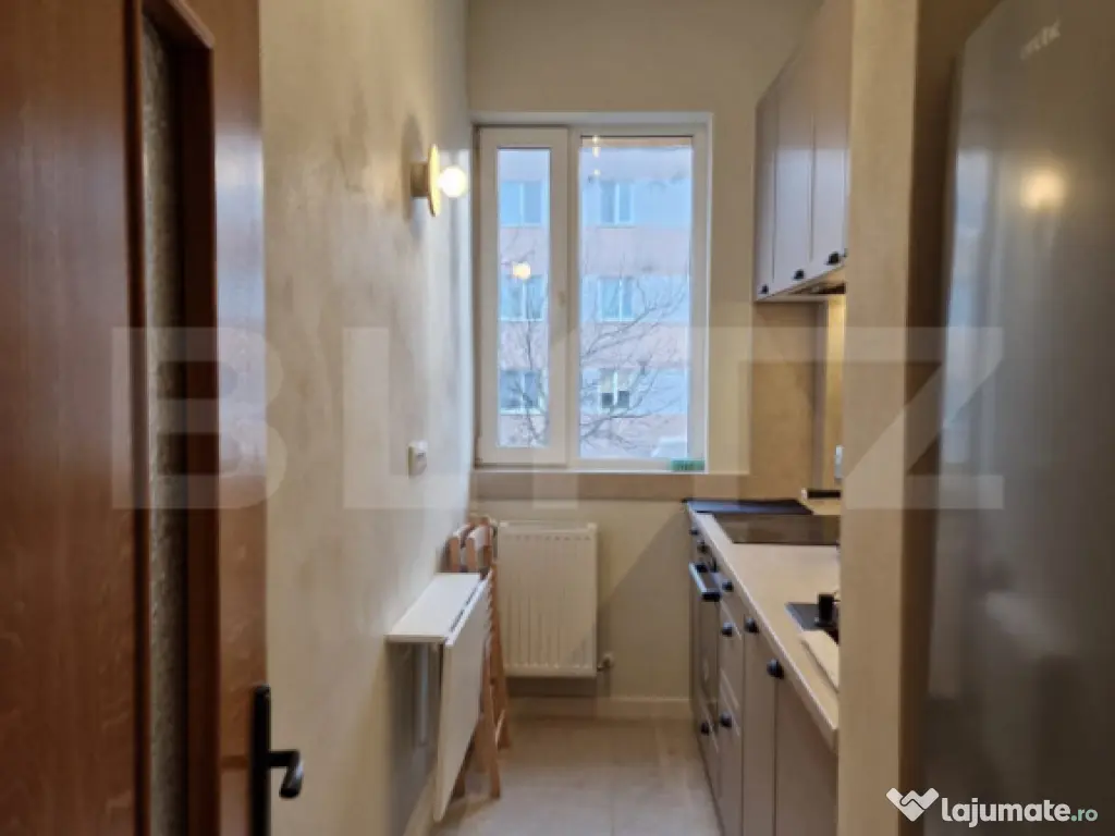 Apartament 2 camere, lux, garaj, zona Gruia 